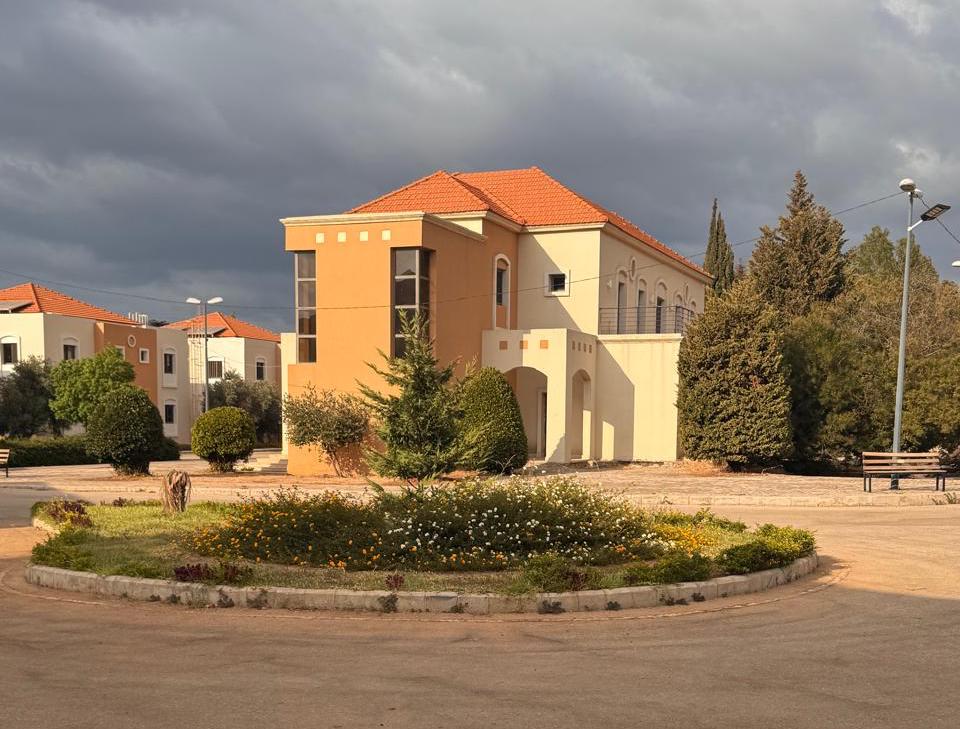 الكابتاغون يتفشّى بين الشباب ومشروع "فرصة" يتصدّى له