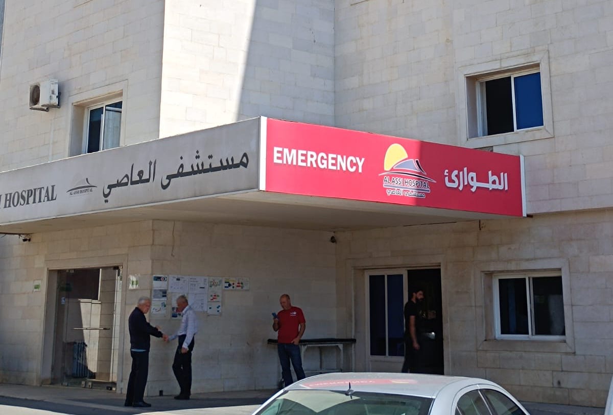 المستشفيات في بعلبك الهرمل :  مريض يداوي مريضًا 