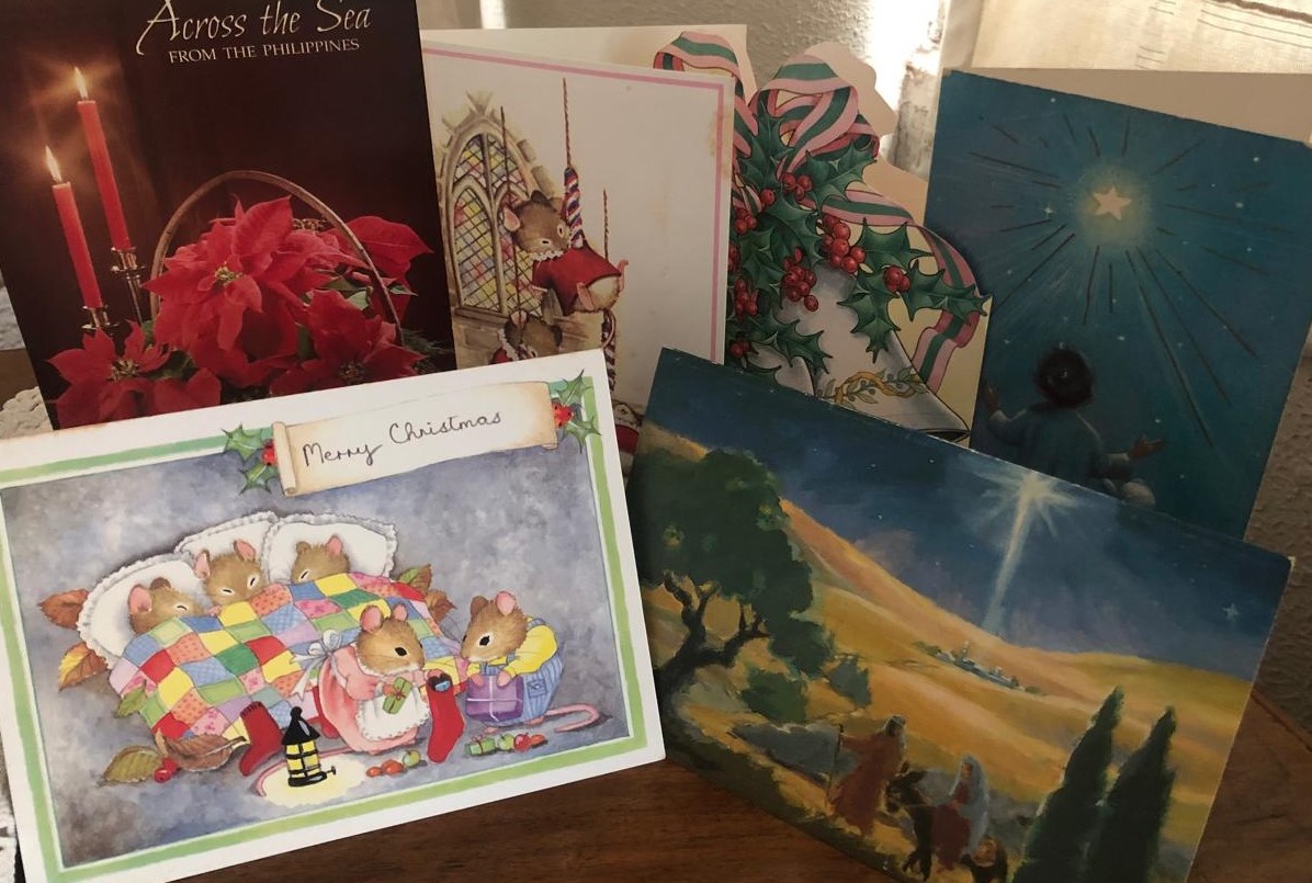 بطاقات المعايدة