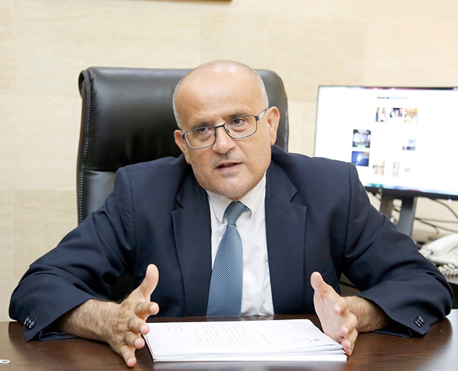 حُلم عودة المرفأ للزمن الجميل علّية: التزمت إدارته بالقانون والشفافية