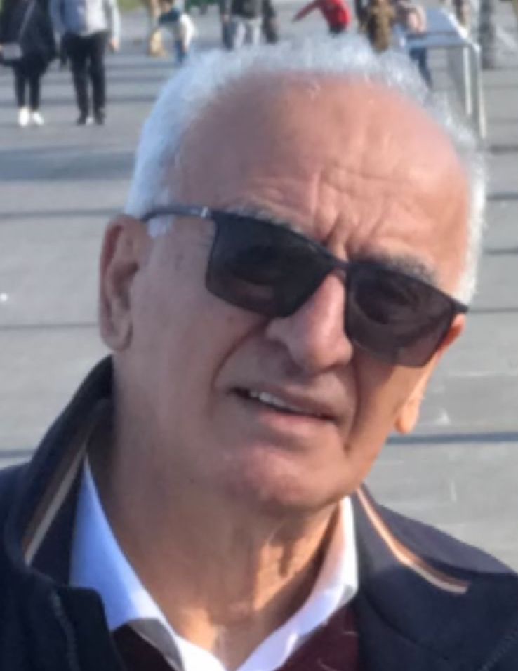 صورة توضيحية للمقال: أنطوان إسكندر : رسام يوم الأحد سابقا، له كامل الأسبوع الآن 