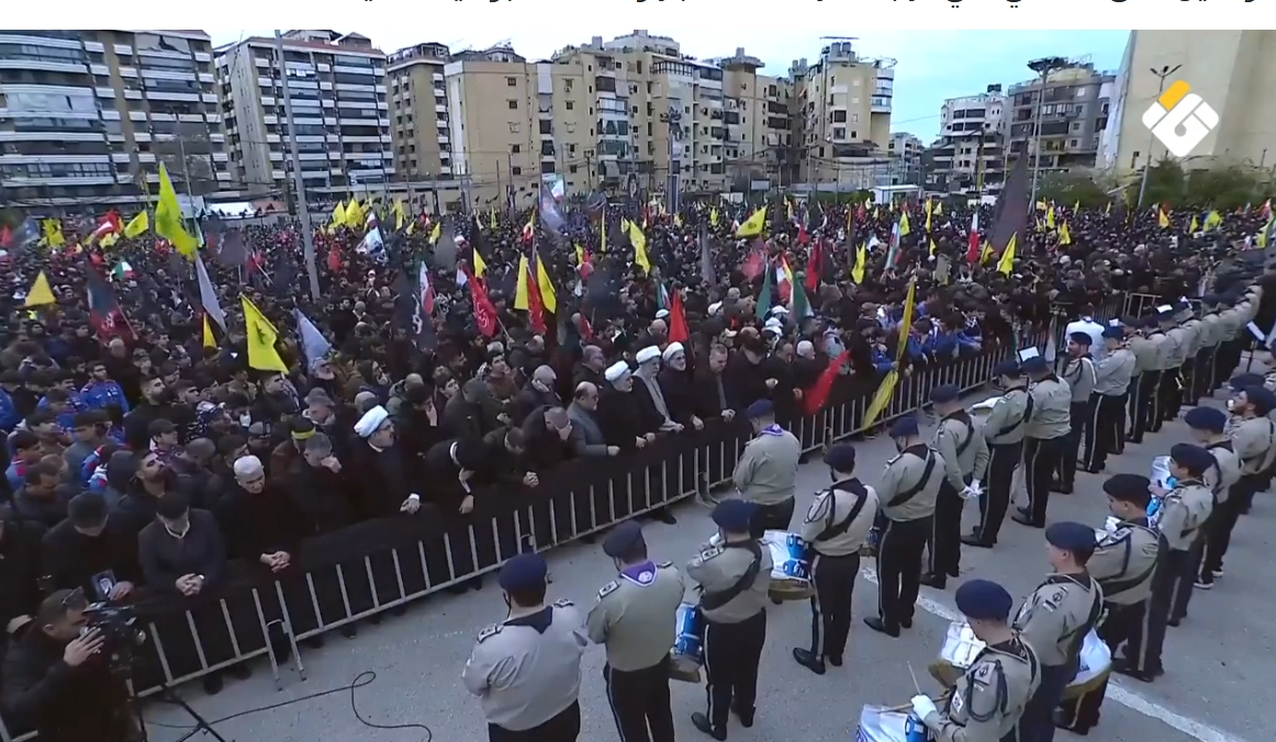 من يملك فعلًا قرار الحرب والسلم 