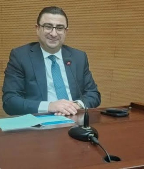 القاضي الحاج  ابن قاض عصامي  وتوافق سياسي  على خياره 